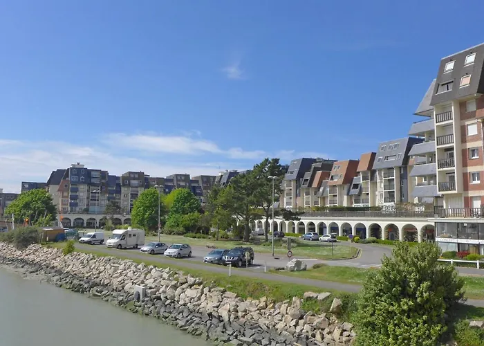 Cap Cabourg-22 By Interhome Διαμέρισμα Cabourg