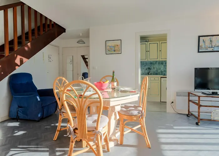 Διαμέρισμα Cap Cabourg-22 By Interhome *